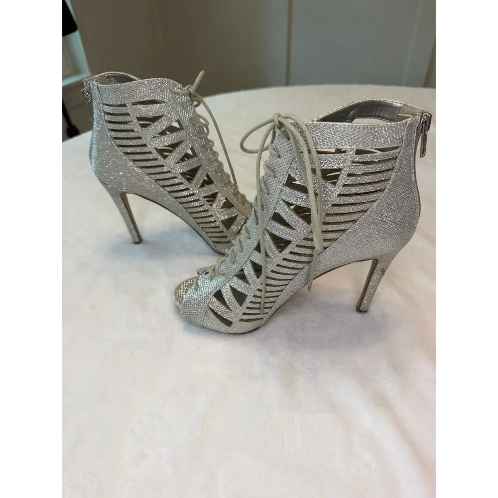 Silver Glitter Lace Up Peep Toe‎ Booties Cage Cutout High Heels Size 8.5 NIB
